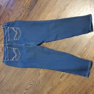 W62 - Poshmark
